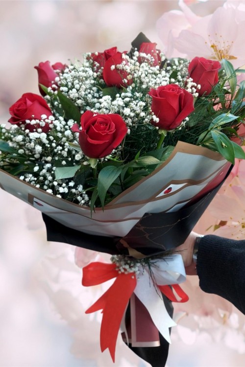 Dokuzlu Gül Buketi Dokuzlu Gül Buketi